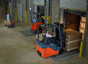transload-with-forklift